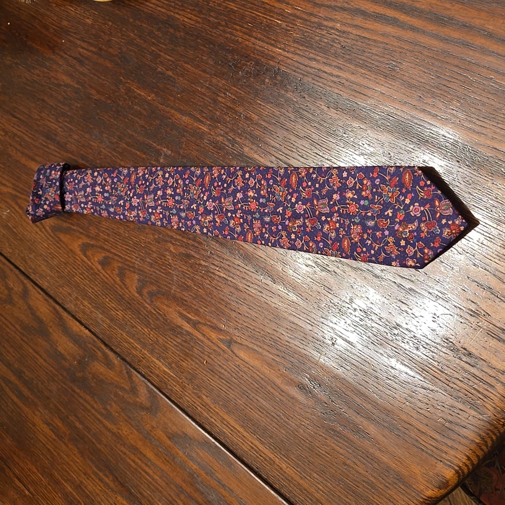 Paul Stuart tie